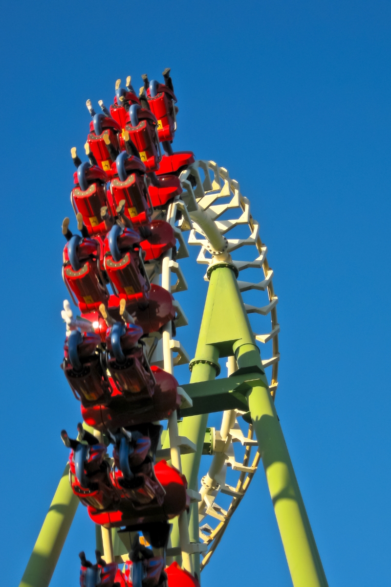  Ferrari World Abu Dhabi