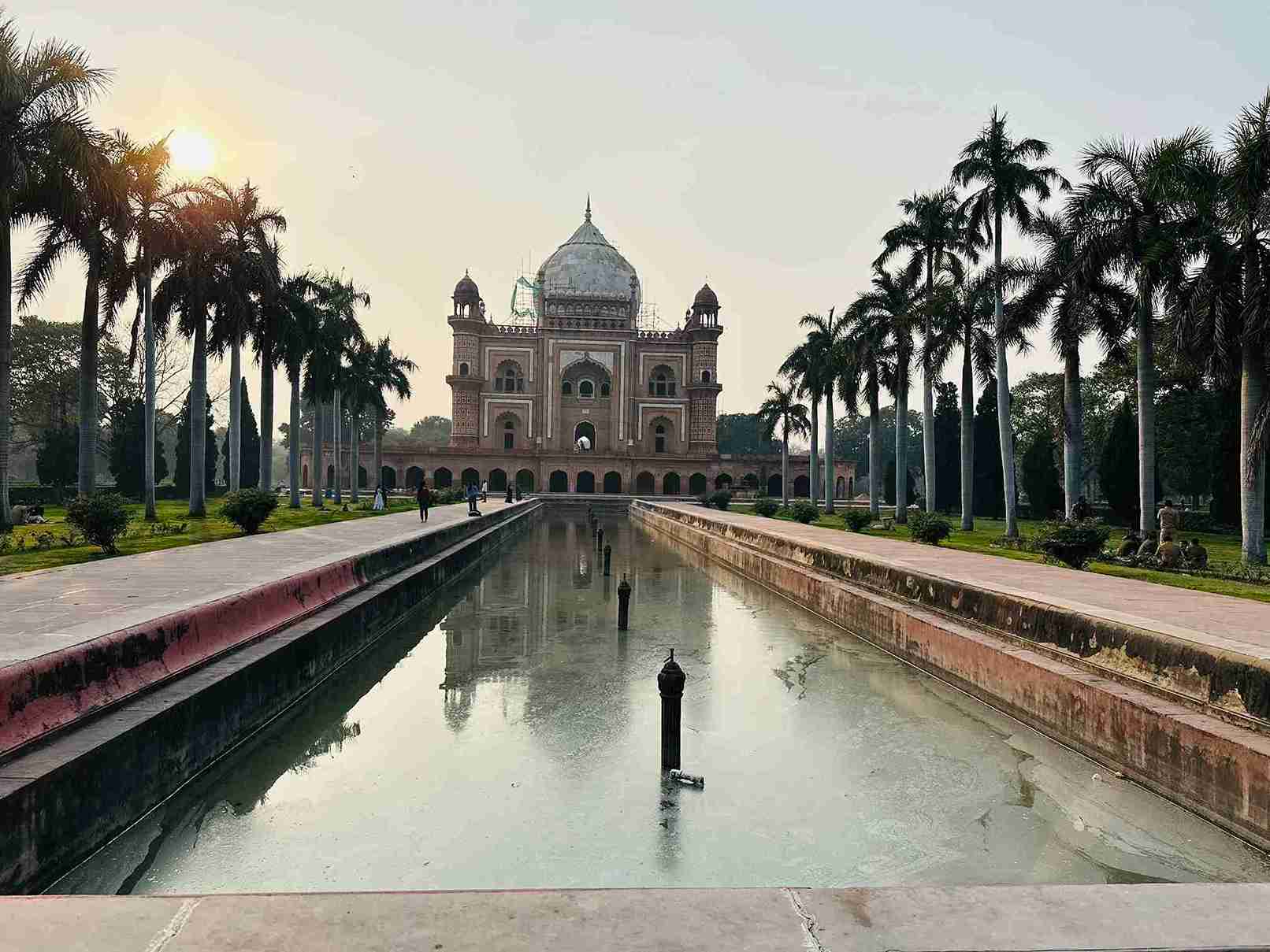 Safdarjang Tomb