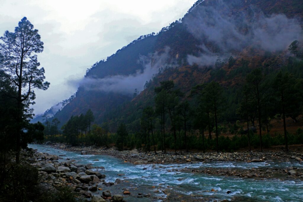 beautiful river view in mussoorie